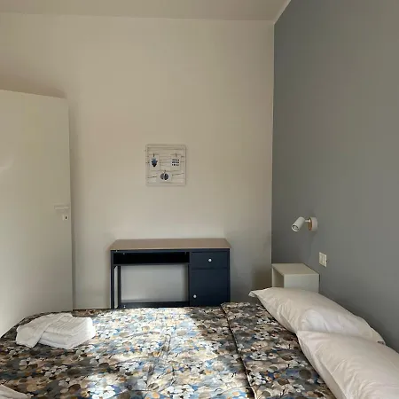 Campo Dei Fiori Free Parking And Wifi Apartament *