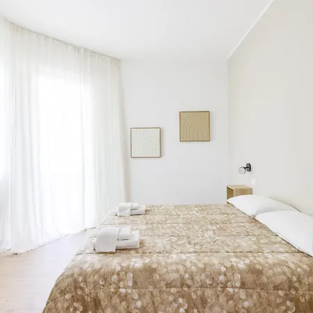 Apartment Campo Dei Fiori Free Parking And Wifi