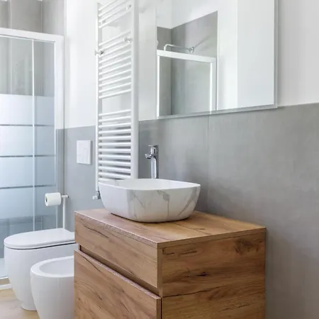 Apartment Campo Dei Fiori Free Parking And Wifi